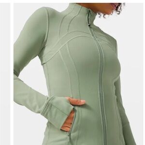 Lulu Lemon define jacket